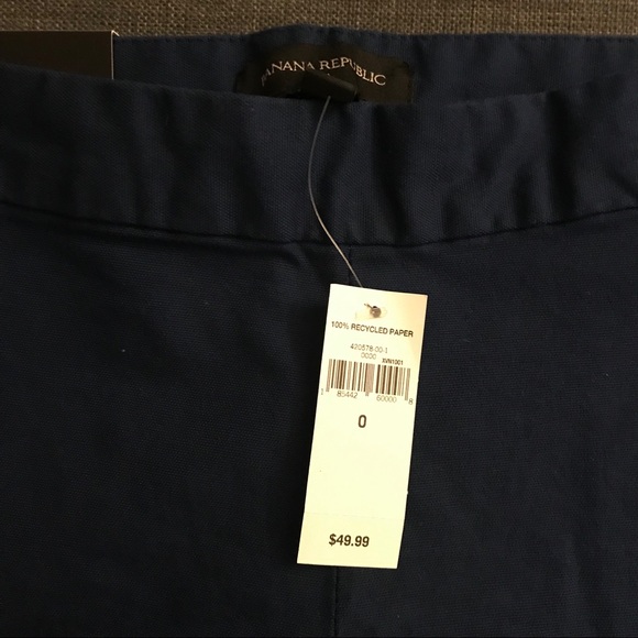 Cute blue shorts from Banana Republic - Picture 6 of 8